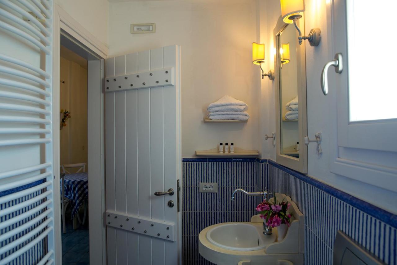 A&V Sea View Villa Фира Екстериор снимка