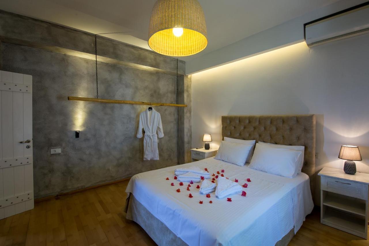 A&V Sea View Villa Фира Екстериор снимка
