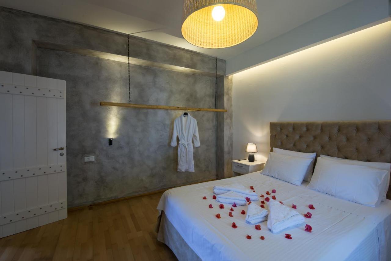 A&V Sea View Villa Фира Екстериор снимка