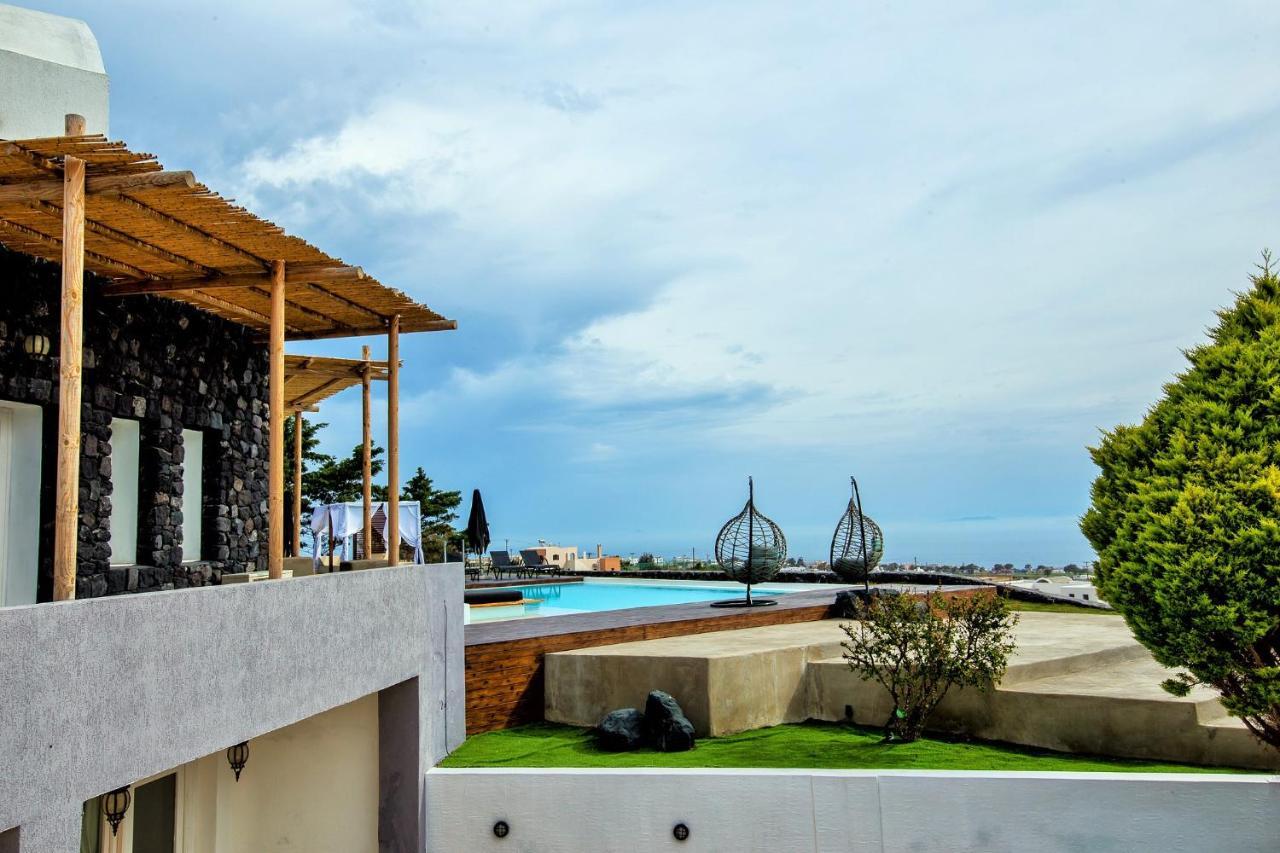 A&V Sea View Villa Фира Екстериор снимка