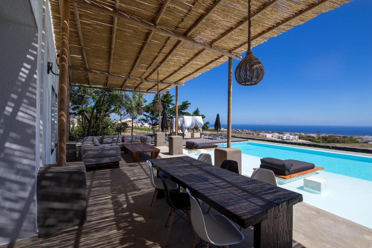 A&V Sea View Villa Фира Екстериор снимка